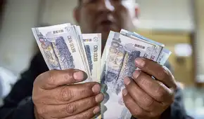 Gobierno anuncia aumento de aguinaldo a S/500 este mes