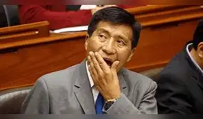 Moisés Mamani fue suspendido en el Congreso por denuncia
