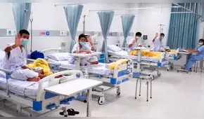 Tailandia: niños rescatados de la cueva saldrán del hospital el próximo jueves