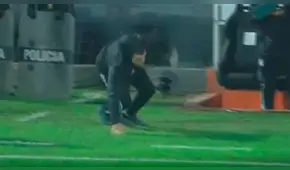 Claudio Vivas sufrió aparatoso incidente por celebrar el gol del Sporting Cristal [VIDEO]