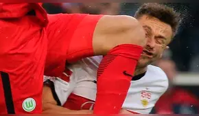 YouTube: médico del Stuttgart salvó la vida de su jugador tras un duro choque [VIDEO]