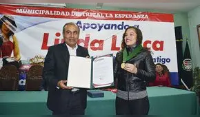 Hacen reconocimiento a la campeona mundial Linda Lecca