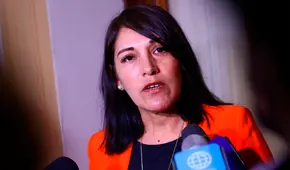 Salazar exige respeto, pero dice que Del Solar parece tener "una banda”