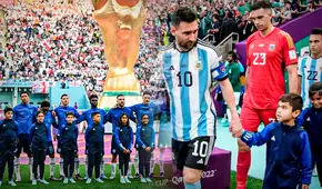 ¿Por qué los futbolistas son acompañados por niños cuando salen a la cancha de fútbol?