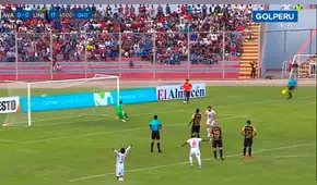 Universitario vs. Ayacucho: Mauricio Montes de penal abrió el marcador [VIDEO]