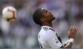 El inesperado mensaje de Douglas Costa tras escupir en la cara a rival