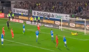 Jugador suplente comete penal sin jugar un solo minuto en el campo [VIDEO]