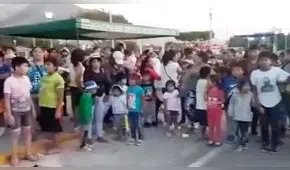 Arequipa: Grupo de niños llora al quedarse sin juguetes en agasajo del Comité de Damas de la Región [VIDEO]