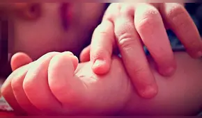 Estados Unidos: policía salva a bebé que dejó de respirar [VIDEO]