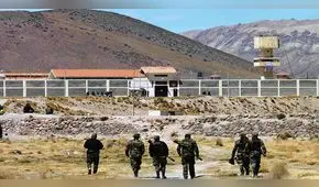 Reos toman penal de Challapalca y mantienen a 4 agentes INPE como rehenes [VIDEO]