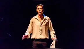 Jose Dammert inaugura festival de teatro en Italia por los 500 años de la muerte de Leonardo Da Vinci