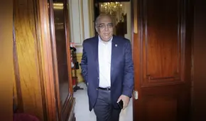 Congresista exfujimorista cobró 160 mil soles al Estado por servicios notariales