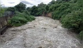Cusco: Intensos aguaceros provocan el desborde del río Kiteni