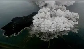 Indonesia en vilo por nuevas erupciones del Anak Krakatoa: temen nuevo tsunami [FOTOS]