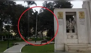 #YoDenuncio: poste inclinado representa peligro para visitantes de parque