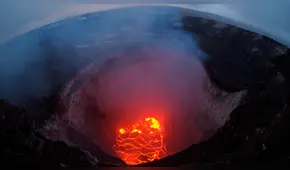 Volcán de Hawái lleva más de dos meses en erupción 