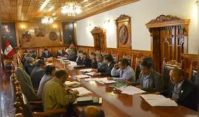 Unsa pedirá más plazo  para retirar docentes mayores de 70 años