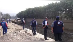 San Juan de Lurigancho: Se inician labores de limpieza en zona afectada por el desborde del río Huaycoloro