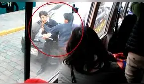 Choferes protagonizan vergonzosa gresca en puerta de colegio en Cusco [VIDEO]