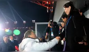 El histórico encuentro entre el presidente de Corea del Sur y la hermana de Kim Jong-un [FOTOS]