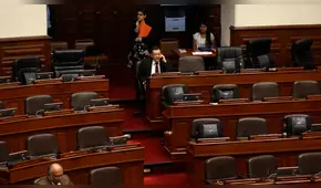 Rolando Reátegui reapareció en el Pleno del Congreso [FOTOS]