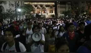 Estudiantes nuevamente protestaron en contra de “ley del esclavo juvenil” [VIDEO]