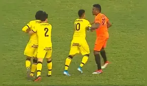 ¡Escándalo! Jugadores de Coopsol se agarron a golpes en la Copa Bicentenario [VIDEO]
