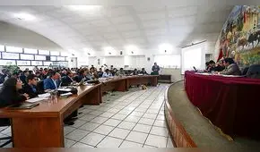 Arequipa: crean comisión para investigar a exalcalde Zegarra y exregidores 