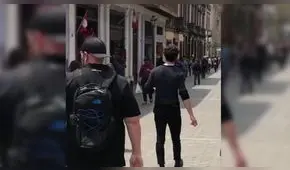 Shawn Mendes pasea por las calles del Centro de Lima antes de su concierto