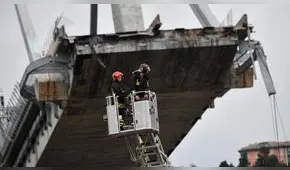 Génova: Dramático rescate de persona que quedó colgando de puente Morandi[VIDEO]