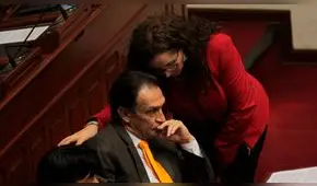 Becerril reconoce que “no fue conveniente” almuerzo entre Bartra y Zavala