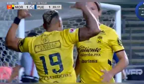 Ray Sandoval se sacó al arquero de encima y anotó para el Monarcas Morelia [VIDEO]