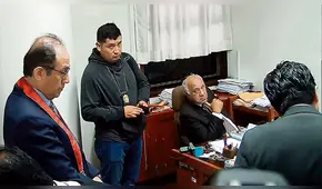 Juez del caso Comunicore es detenido recibiendo dinero