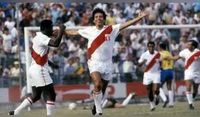 Los 5 mejores versos de César Cueto por el día de su cumpleaños [VIDEO]