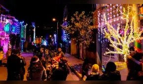 Barrio de Puno contagia la Navidad con su iluminación [FOTOS]
