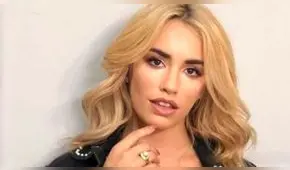 Lali Espósito alborota a sus fans con ingenioso topless 