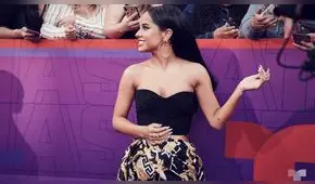 Becky G asistió por primera vez con sus padres a los Latin AMAs 2019