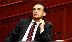 Letona: “No me siento representada por estas declaraciones del congresista Becerril, es imposible” 