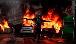 Francia: reducirían impuestos tras protestas de chalecos amarillos [FOTOS]