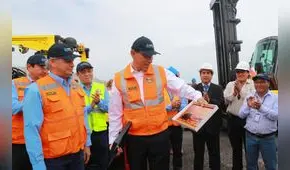 Vizcarra mejorará el puerto estatal de Ilo y no habla de privatización