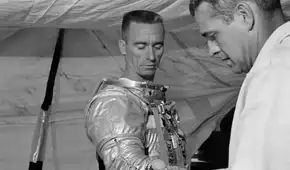 Muere Walter Cunningham, el piloto de la primera misión Apolo tripulada a la Luna