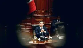 Según vocero, bancada Cambio 21 se acerca a Daniel Salaverry