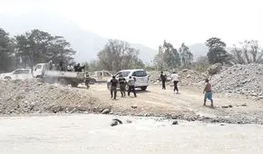 Intentó atravesar río Lurín con su camioneta y casi es arrastrado por la corriente [FOTOS Y VIDEO]