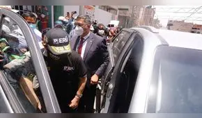 Arequipa: comerciantes abuchean a Daniel Urresti de mercado