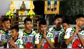 Tailandia: Niños rescatados serán rapados y ‘encerrados’ en templo budista