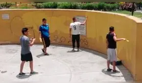 Hinchas de Universitario dan el ejemplo a barristas de Alianza Lima [FOTOS]