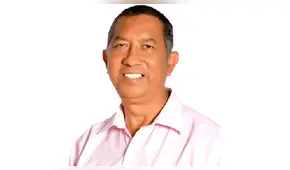 Pedro López ofrece acabar con el problema del transporte público en el Callao