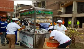 Aniego en SJL: Emolienteros regalan desayunos a los afectados