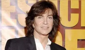 Hijo de Camilo Sesto expuesto por exnovia que reveló pasado de adicciones