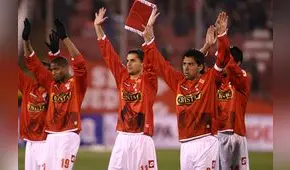 Hinchas de Cienciano celebraron recuperación de su excapitán Juan Carlos Bazalar 